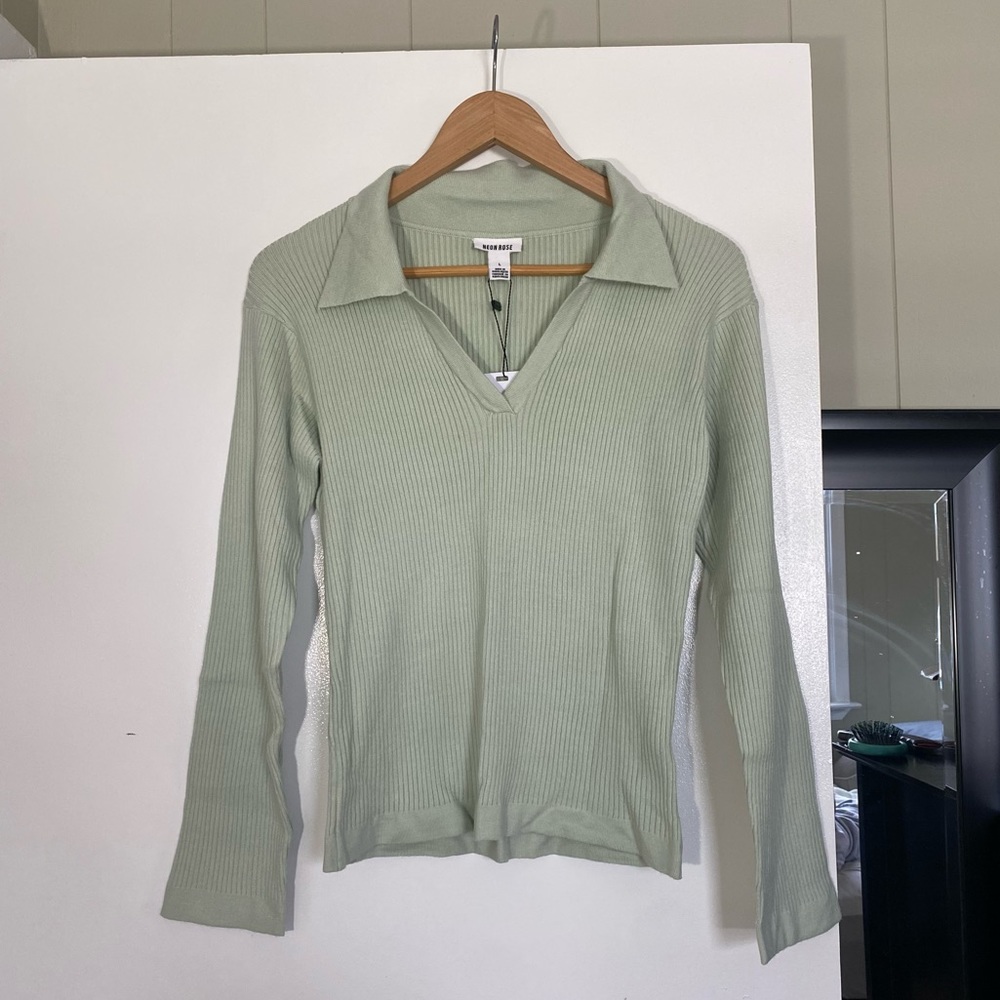 NWT Neon Rose Stretchy Ribbed Sweater Size Large